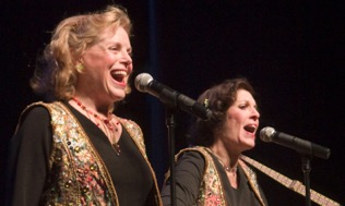 Carole &#38; Paula singing